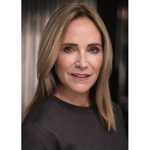 Jennifer 