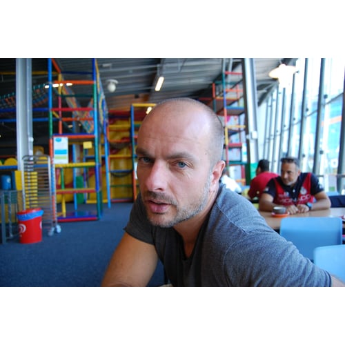 Thomas Val-1