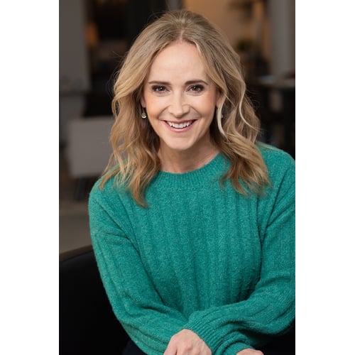 Jennifer